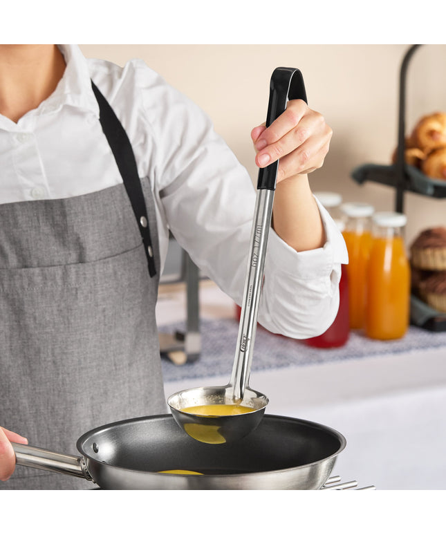 Vá múc inox liền khối Choice 177 ml cán phủ đen