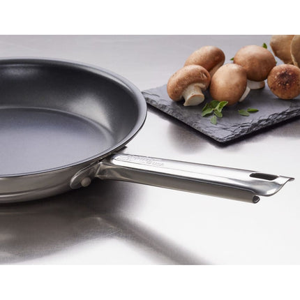 Chảo Rán Spring USA 8478-60/20A 20 cm Chống Dính Tay Cầm Đinh Tán Thép Không Gỉ