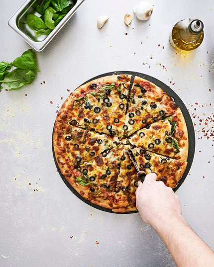 Thớt Pizza Tròn Epicurean 429-000802 Composite Giấy Màu Xám Đá 20.3 cm