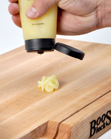 Kem Dưỡng Thớt John Boos BWC-12 Sáp Ong 148 ml Cho Bề Mặt Gỗ