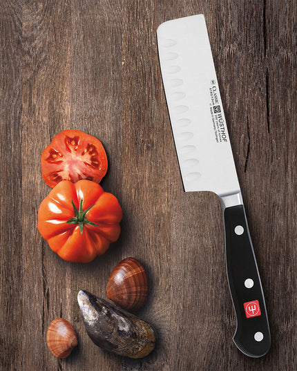 Dao Nakiri Wusthof 17.8 cm - Lưỡi Rãnh, Cán Liền, Rèn (4193-7)