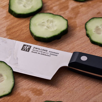 Zwilling 1002439 Dao Nakiri 16.5 cm Cán Nhựa Đen, Thép Không Gỉ Carbon Cao