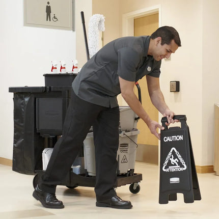 Biển Cảnh Báo Sàn Ướt Rubbermaid 1867505 Đa Ngôn Ngữ 2 Mặt Màu Đen