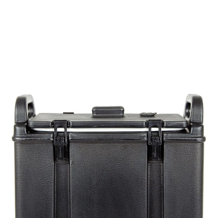 Bình Đựng Đồ Uống Cách Nhiệt Cambro 500LCD110 Camtainer 18.9 Lít Đen