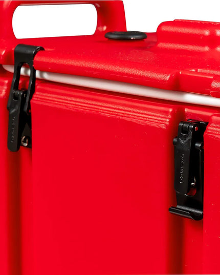 Bình Đựng Đồ Uống Giữ Nhiệt Camtainer® Cambro 500LCD158 18.9 lít Màu Đỏ