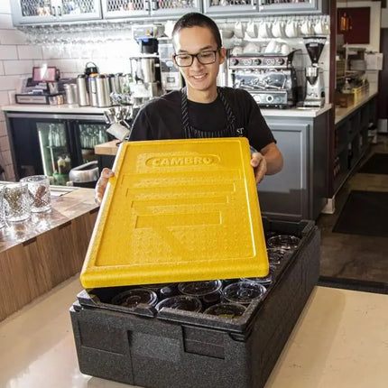 CAMBRO | Cam GoBox® Toploader – 600×400×316 mm – Yellow lid – 4h temp hold
