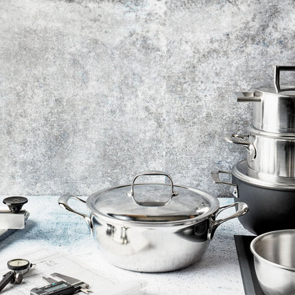 DEMEYERE| Atlantis 7 Serving Pan with Double‑Walled Lid – Ø 28 cm - 7‑Ply Base - Pouring Rim - Induction Ready