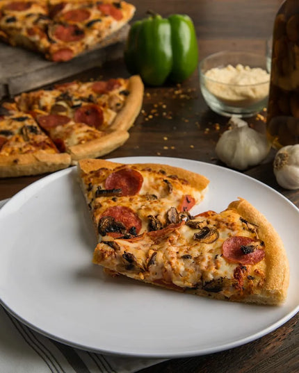 Đĩa Pizza Tròn Carlisle Nhựa Melamine 30.5 cm, Màu Trắng (4380002)