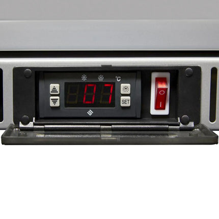GASTRO-COOL | Commercial Back Bar Display Fridge – 312 L – 1,350 mm – 3 Sliding Glass Doors – UC300
