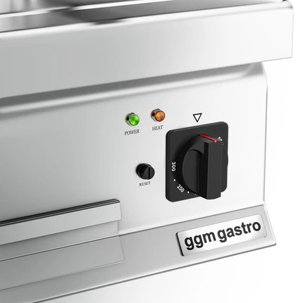 GGM Gastro Bếp Nướng Điện - 3.6kW - Mặt Rãnh - Diện Tích Nấu: 395x535mm