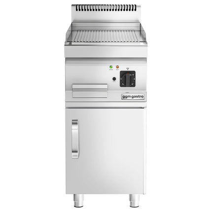 GGM Gastro Bếp Nướng Điện - 3.6kW - Mặt Rãnh - Diện Tích Nấu: 395x535mm - Có Tủ Bệ - 1 Cánh