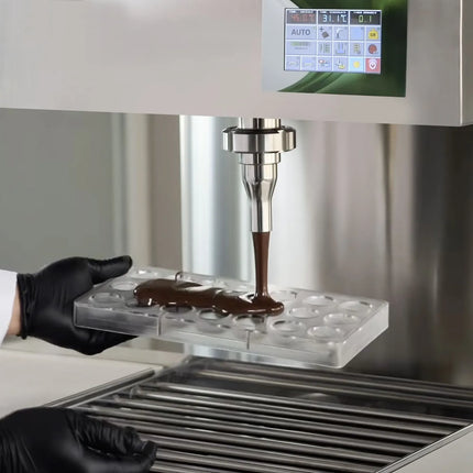 GGM Gastro Commercial Chocolate Tempering Machine - 24kg - 3kW - with Dispensing Spout - incl. Vibrating Table - incl. Work Shelf - Enrobing Area