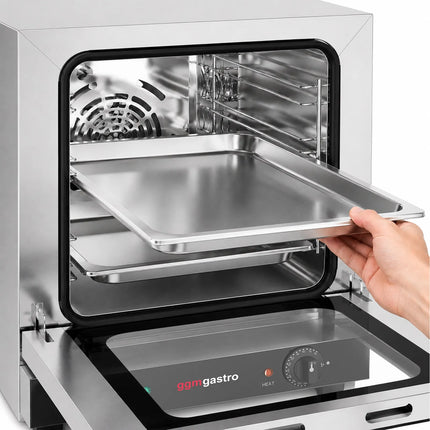 GGM Gastro Commercial Convection Oven – Manual Controls – for 4 × GN 1/2 – with Timer – incl. 3 Baking Trays
