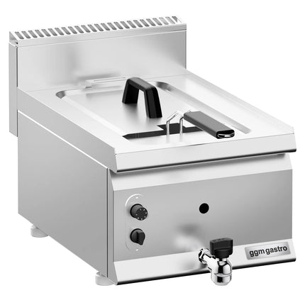 GGM Gastro Commercial Countertop Gas Fryer - 8 litres - 6kW - Manual - with drain tap