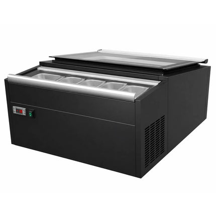 GGM Gastro Commercial Countertop Ice Cream Display Freezer – 772 mm – Static Cooling – for 3 × 5 L Napoli Pans – Lid Opening on Service Side