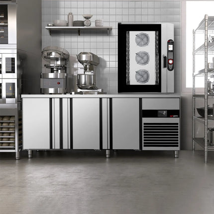 GGM Gastro Commercial Electric Combi Oven- Digital Controls - Time, core & cavity temperature with humidity indicator - 12x GN 1/1 - incl. Automatic washing system