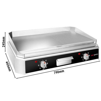 GGM Gastro Commercial Electric Griddle - 5.0kW - Smooth/Ribbed Plate (half & half) - Cooking area: 790x445mm