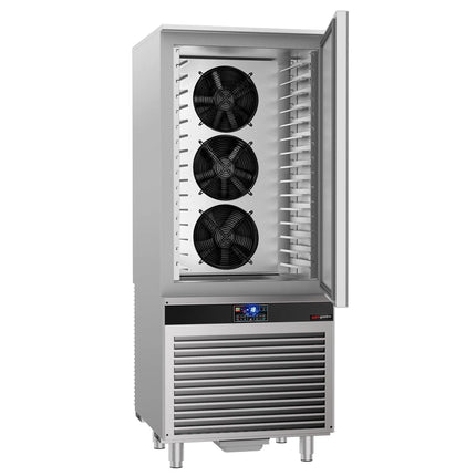 GGM Gastro Commercial Reach-In Blast Chiller/Freezer - 15x GN 1/1 or EN 600x400mm