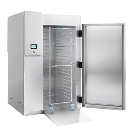 GGM Gastro Commercial Roll-In Blast Chiller/Freezer - 20x GN 1/1 or EN 600x400mm - with Touchscreen Controller - without Ramp