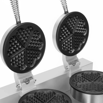 GGM Gastro Commercial Waffle Maker - Double - Manual - 2.6kW - Shape: Hearts - Ø 180mm - plates with Teflon coating