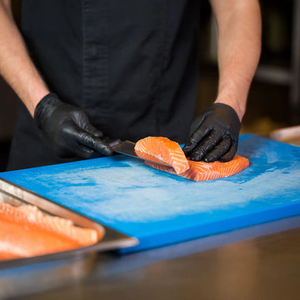 GGM Gastro Cutting/Chopping board with anti-slip feet - 250x400mm - HACCP compliant - Blue