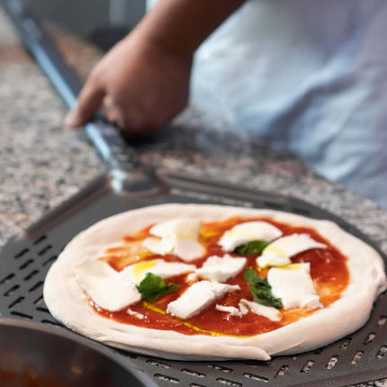 GGM Gastro Pizza Peel EVOLUZIONE - Aluminium - 300x300mm - Length:60cm - perforated - special S.H.A. anodising