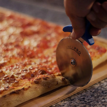 GGM Gastro Pizza Wheel PREMIUM - Ø100mm - Stainless Steel Blade & Plastic Handle - Blue