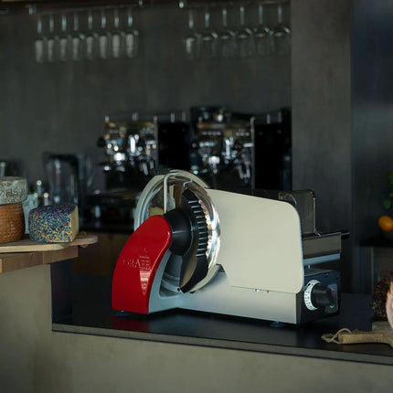 Graef | Concept 25 - Professional all-purpose slicer - Blade: Ø 250mm - Cutting length: 250mm - Red