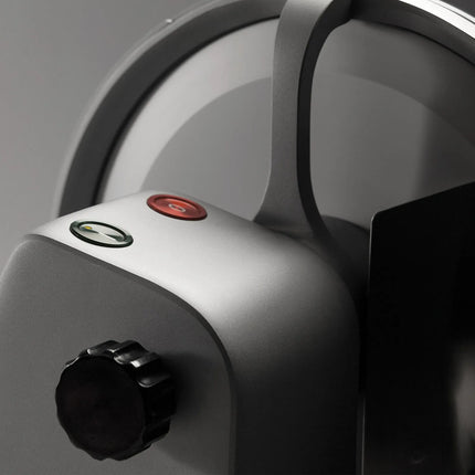 Graef | Master 2720 - Professional all-purpose slicer - Blade: Ø 270mm - Cutting length: 230mm