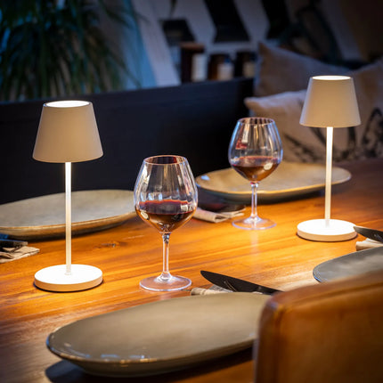 LED Table Lamp - GGM Gastro MERLE MINI - Rechargeable - Cordless - 3-step dimmable - Ø110mm - Whisper White - with Charging Dock