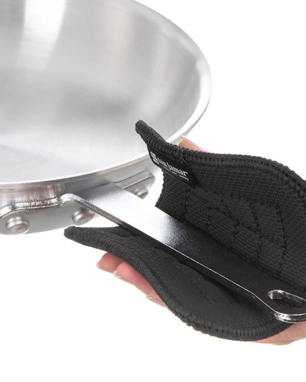 Lót Nồi Neoprene Đen San Jamar UHP55BK Ultigrips® Chống Cháy 14 x 14 cm