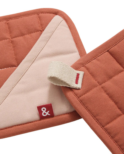 Lót Nồi Poly-Cotton Đỏ Paprika Hedley & Bennett HB001697 Có Vòng Móc 20.3 x 20.3 cm