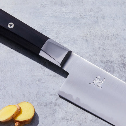 MIYABI | 4000FC Santoku Chef's Knife 18 cm – FC61 steel - Pakkawood handle - Made in Japan