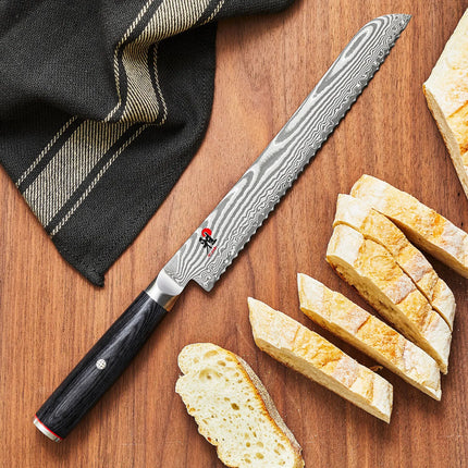 MIYABI | 5000 FC-D Bread Knife – 240 mm blade - serrated edge - FC61 steel - 48-layer Damascus - for crusty loaves & melons