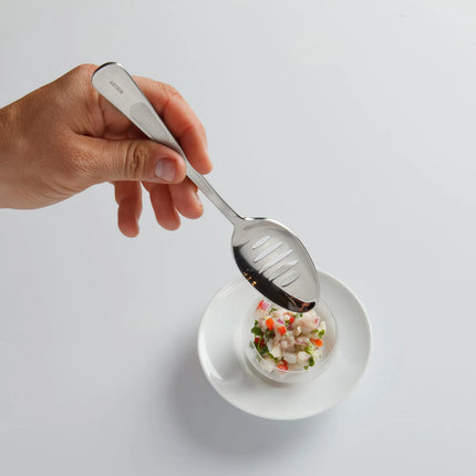 Muỗng Trang Trí Có Rãnh Mercer Culinary M35141 20 cm - Thép Không Gỉ