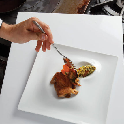 Muỗng Trang Trí Có Rãnh Mercer Culinary M35141 20 cm - Thép Không Gỉ