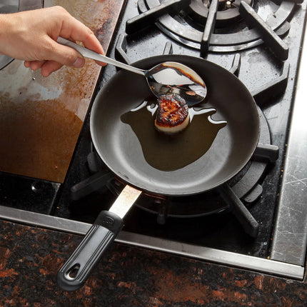 Muỗng Trang Trí Mercer Culinary M35138 22.9 cm - Thép Không Gỉ