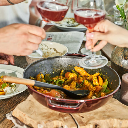 STAUB | Cast Iron Cookware – Grenadine Red
