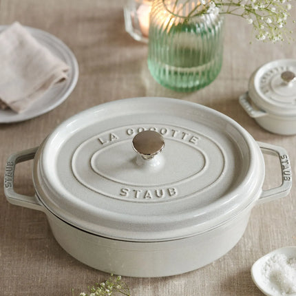 STAUB | Cocotte Oval Enamelled Cast Iron Casserole Dish – 230 mm Oval – White Truffle