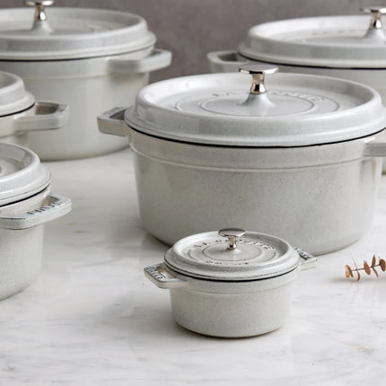 STAUB | Cocotte Oval Enamelled Cast Iron Casserole Dish – 310 mm Oval – White Truffle