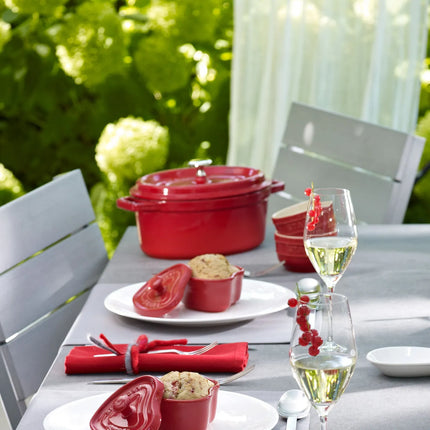 STAUB | Cocotte Oval Enamelled Cast Iron Casserole Dish – 330 mm Oval – Cherry Red