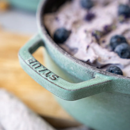 STAUB | Cocotte Round Enamelled Cast Iron Casserole Dish – Ø 180 mm