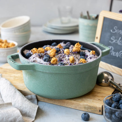 STAUB | Cocotte Round Enamelled Cast Iron Casserole Dish – Ø 220 mm