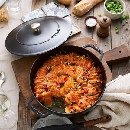 STAUB | Enameled Cast Iron Round Braiser – Ø24 cm - Black - Self-Basting Chistera Lid