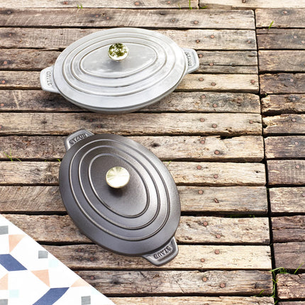 STAUB | Oval Cast Iron Casserole with Lid – 230 mm - Black - Induction, Grill & Oven