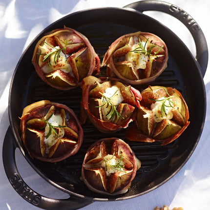 STAUB | Pure Grill Round Cast Iron Grill Pan – Ø23 cm - Black