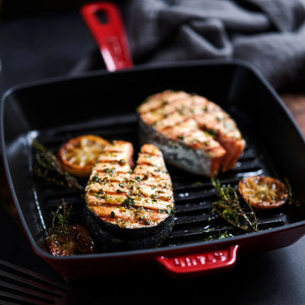 STAUB | Pure Grill Square Cast Iron Grill Pan – 26x26 cm - Cherry Red - American Grill, Non-Stick