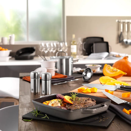 STAUB | Pure Grill Square Cast Iron Grill Pan – 28x28 cm - Graphite Grey