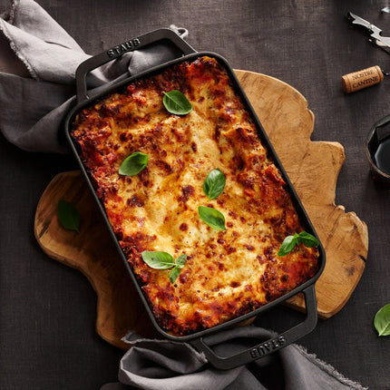 STAUB | Rectangular Cast Iron Baking Dish – 300x200 mm - Black - Grill & Oven