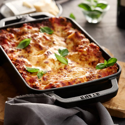 STAUB | Rectangular Cast Iron Baking Dish – 300x200 mm - Black - Grill & Oven